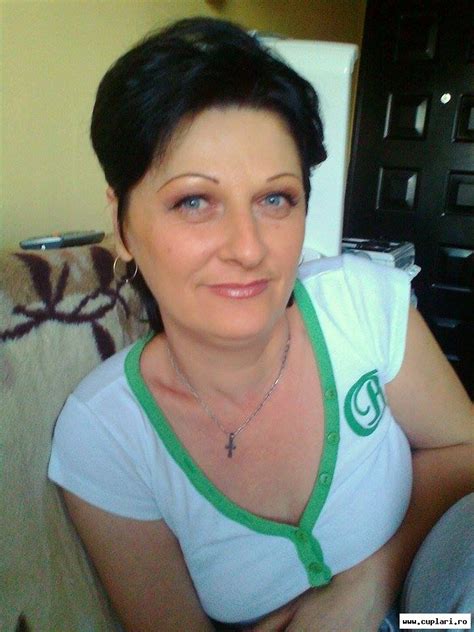 mature porno romania|Clipuri Video Porno gratuite Româncă matură 